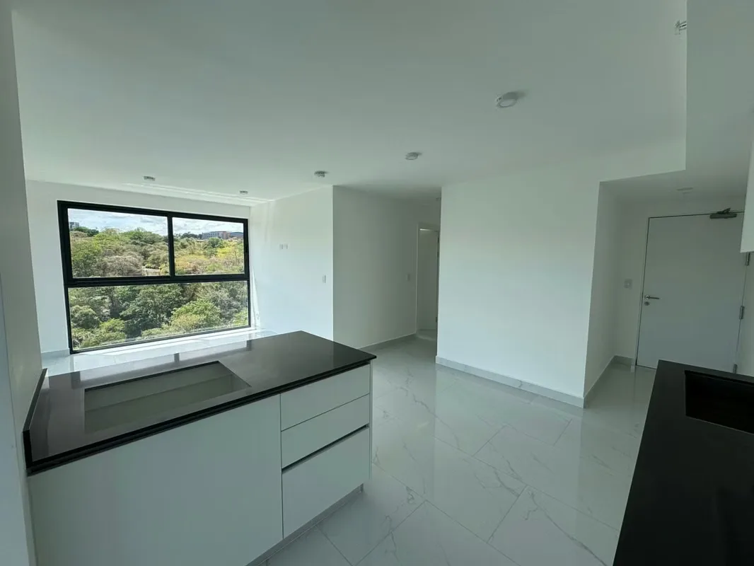 Soho Paradisus alberga este apartamento de 84 metros cuadrados, diseñado en una sola planta con acabados contemporáneos., photo 3