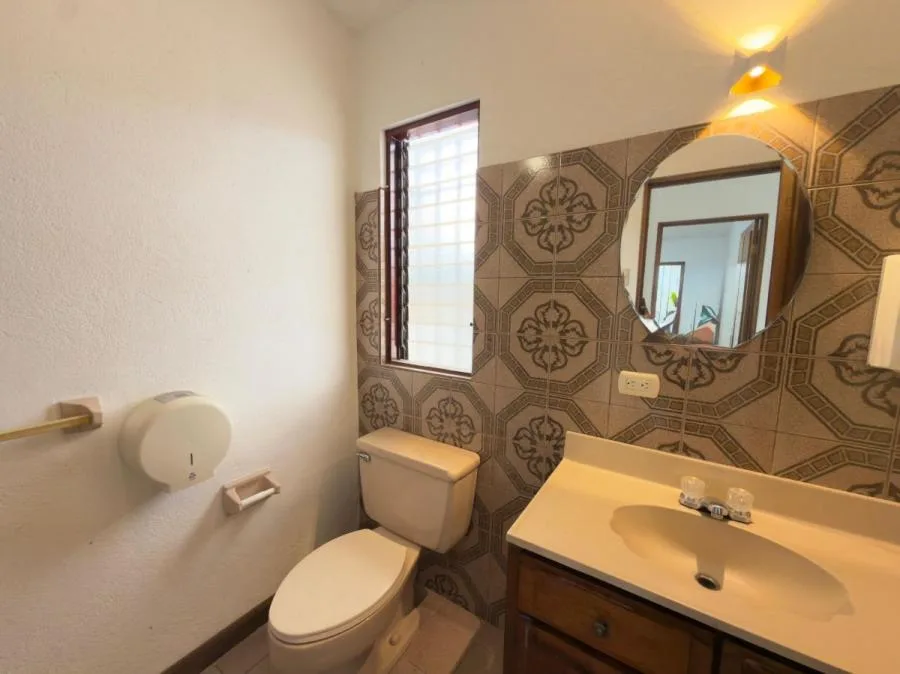 Alquiler de casa con uso mixto en San Pedro, Montes de Oca #DE013 $$3,000 USD (negociable) - Alquiler / Renta en Montes de Oca, photo 15