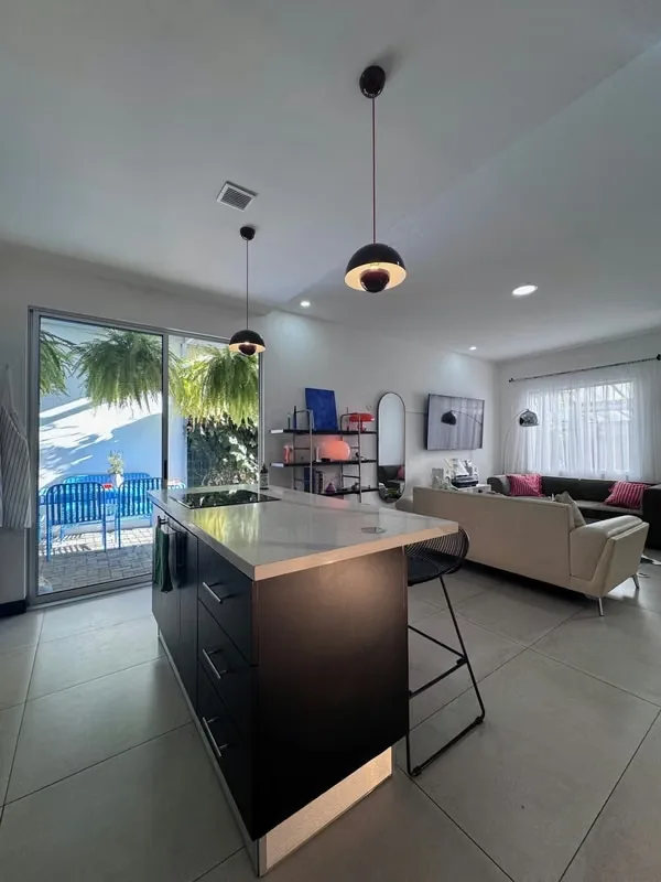 Modern House for Sale in Residencial Estancia Antigua, photo 13