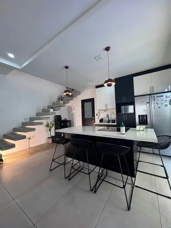 Modern House for Sale in Residencial Estancia Antigua, photo 6