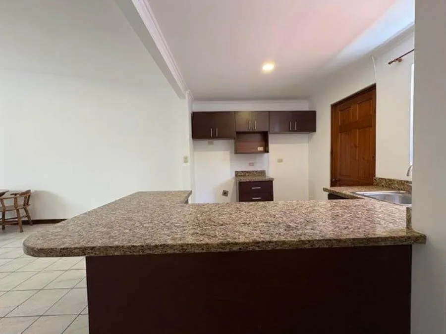 Venta de Casa en Tibás Colima, San José. RAH 26-858 - Venta en Tibás, photo 8