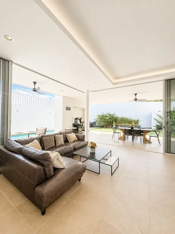 Elegante residencia de estilo contemporáneo, ubicada en uno de los residenciales de alta plusvalía de la zona, con excelente ubicación cerca del Aeropuerto Internacional Juan ..., photo 15