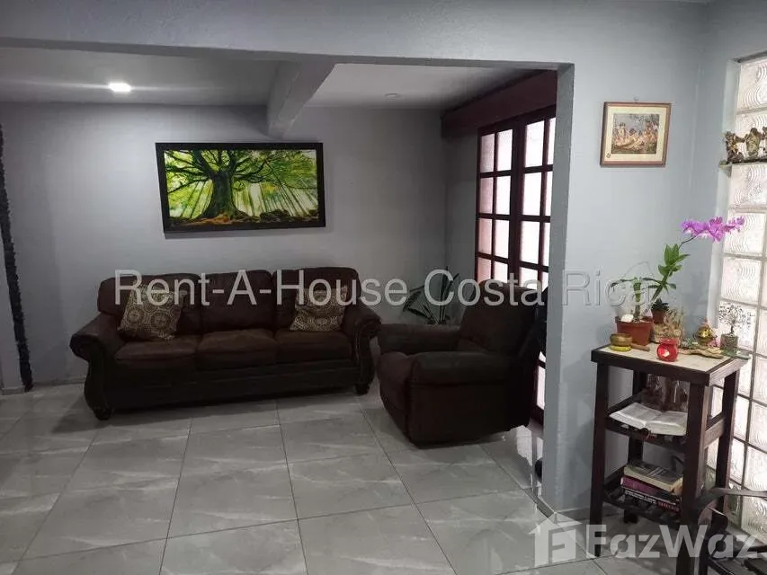 4 Bedroom House for Sale at Goicochea for $168,400, photo 2