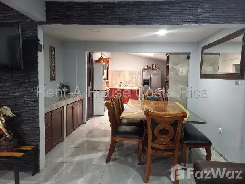 4 Bedroom House for Sale at Goicochea for $168,400, photo 3