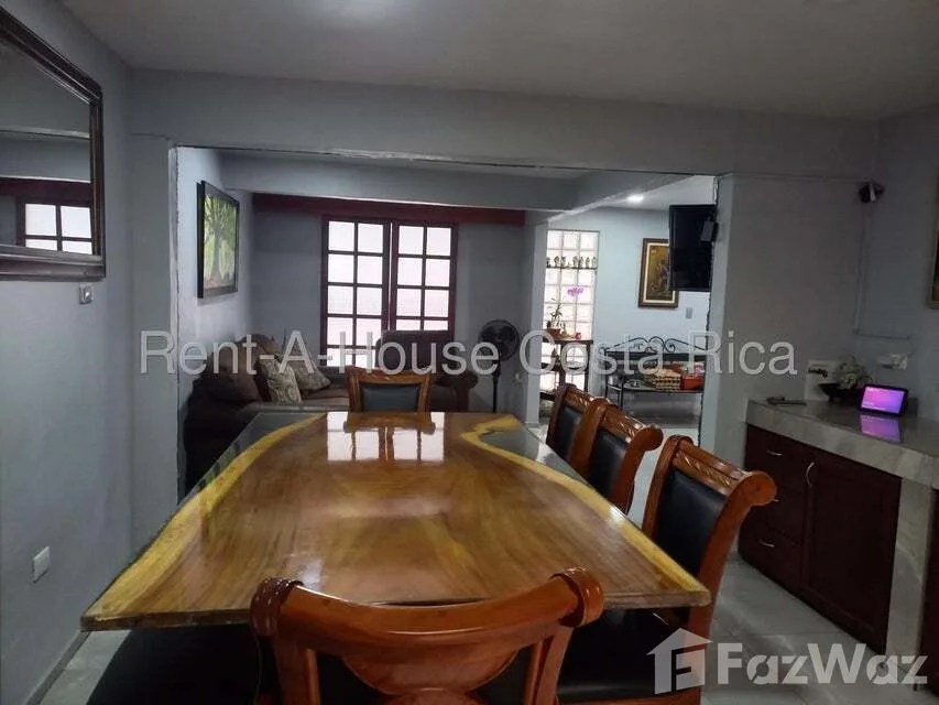 4 Bedroom House for Sale at Goicochea for $168,400, photo 5