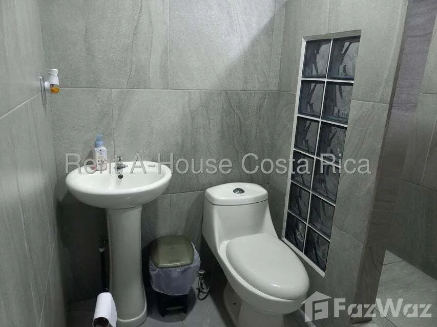 4 Bedroom House for Sale at Goicochea for $168,400, photo 6