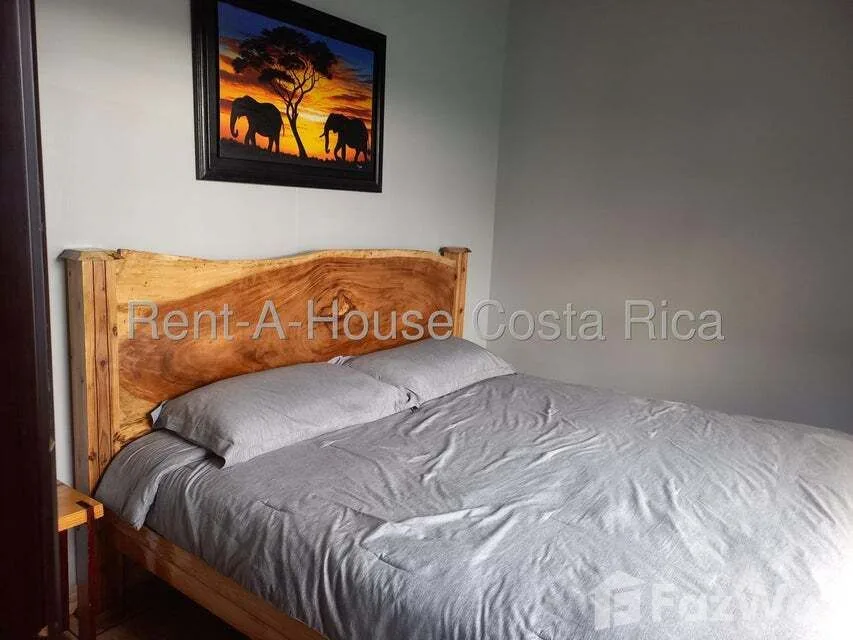 4 Bedroom House for Sale at Goicochea for $168,400, photo 8