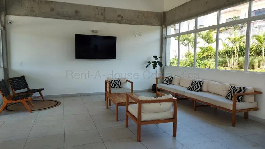 Viví en un apartamento de 60 m² en piso 7, con hermosas vistas y una ubicación privilegiada en Granadilla de Curridabat., photo 8