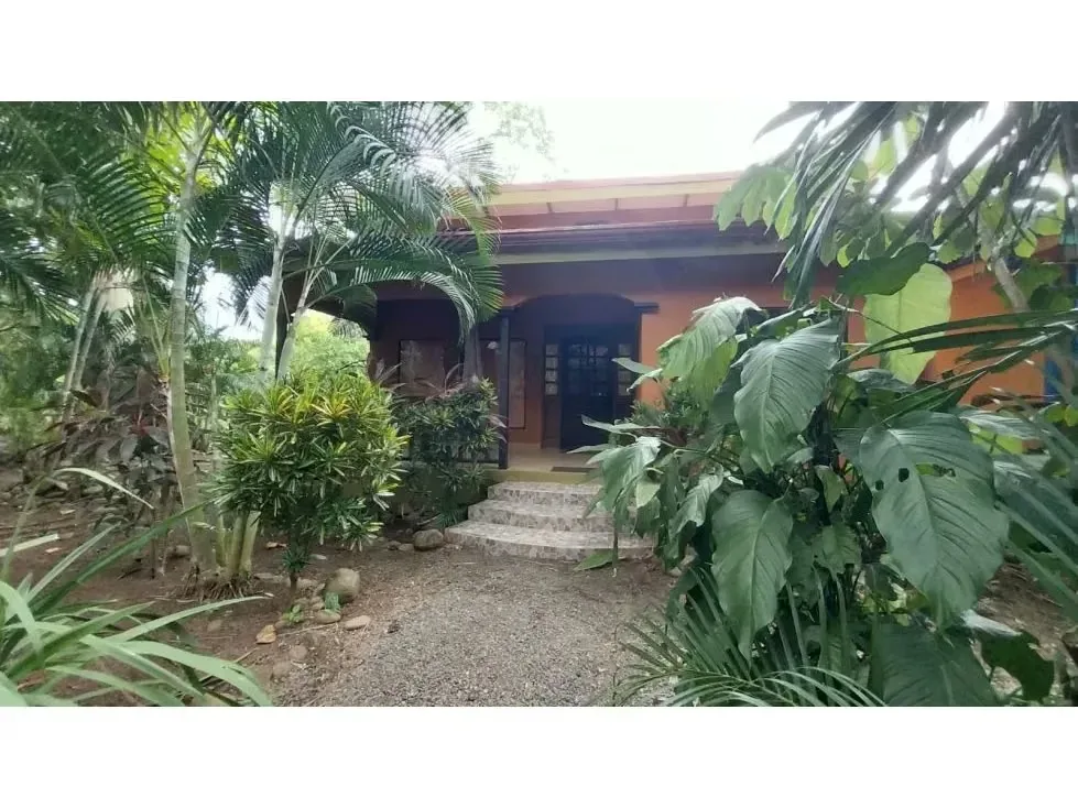 Discover affordable living in Garabito, Costa Rica, with this charming 2-bedroom, 2-bathroom home for just USD 90,000. Situated on a 100 m² lot, this property offers a cozy and ..., photo 10