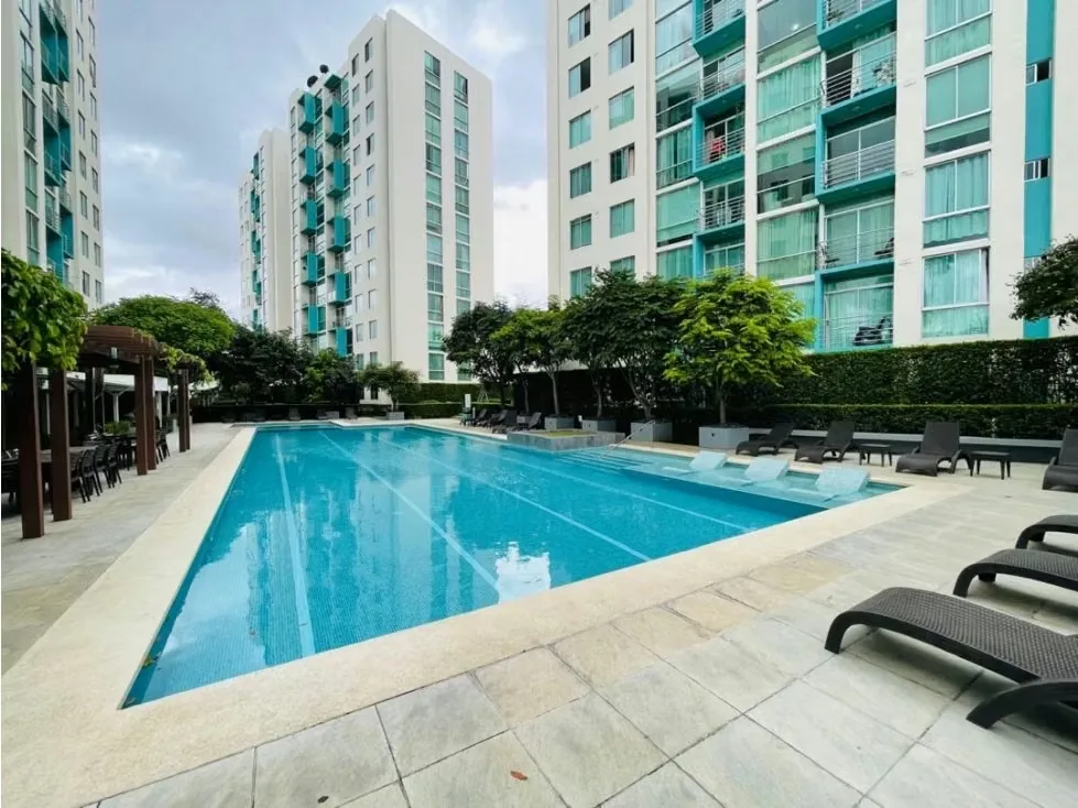 Ubicado en Torre Bambú Eco Urbano, Hatillo, San José, este moderno apartamento de 71 m² combina comodidad, funcionalidad y una ubicación estratégica.