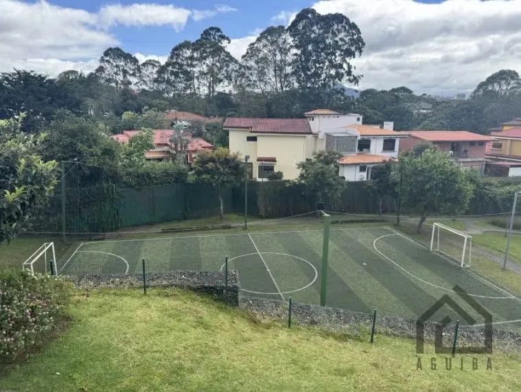 Casa excelente distribución en Condominio Altos de Sabanilla frente al parque del este, photo 2