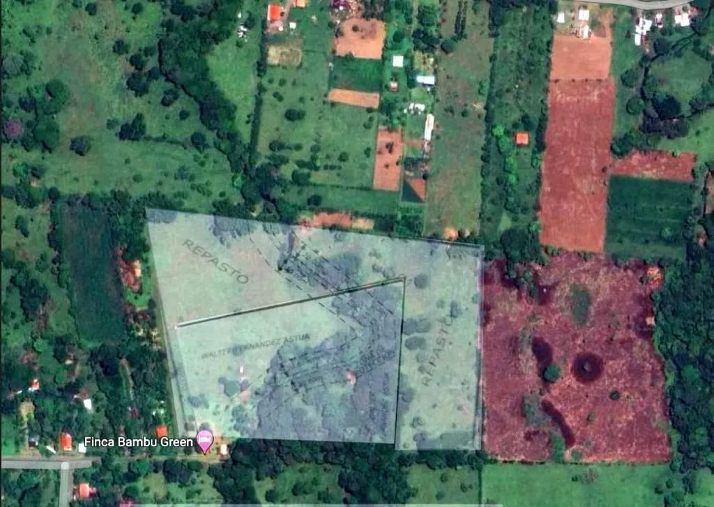 Flat topography suitable for livestock, agriculture, rural tourism and development of fifths.