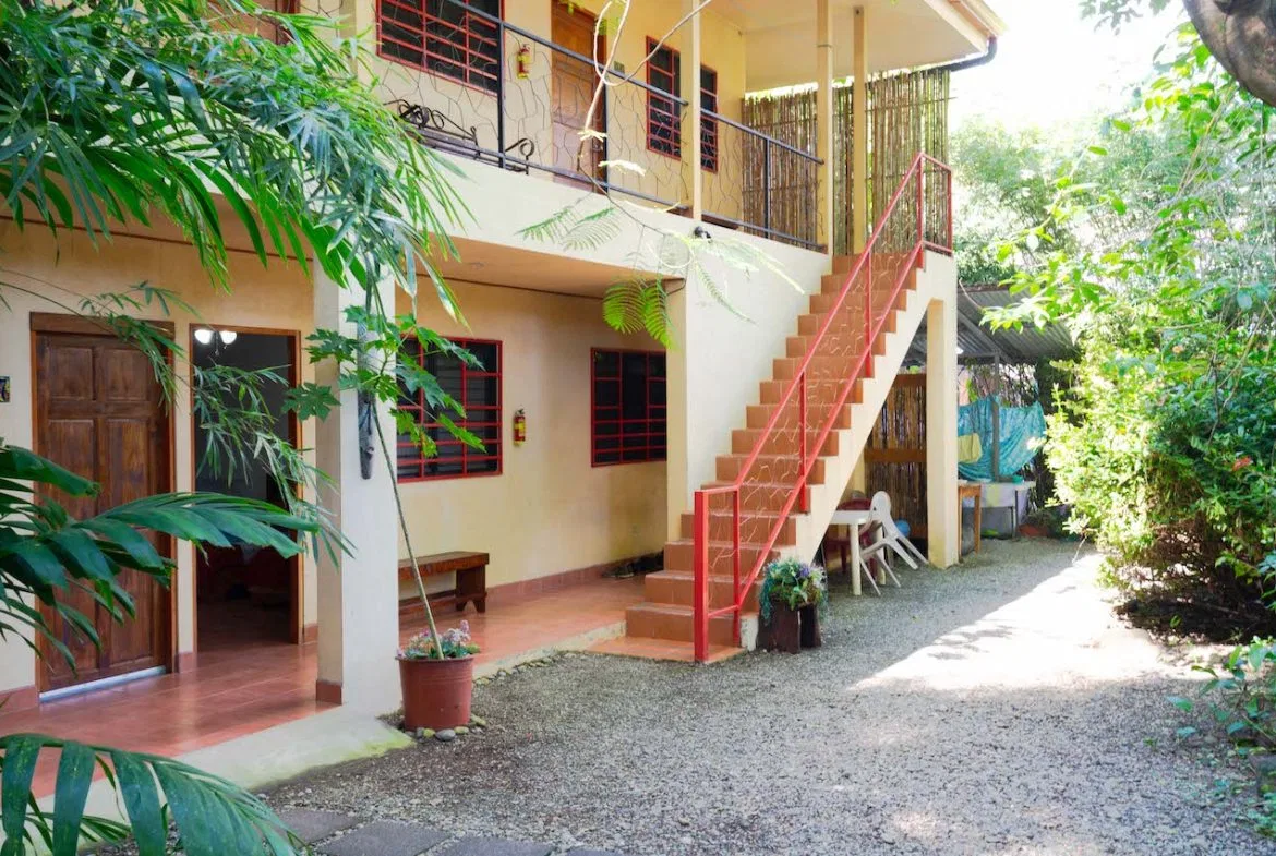 14 ROOM HOTEL WALKING DISTANCE TO THE BEACH IN DOMINICAL, photo 2