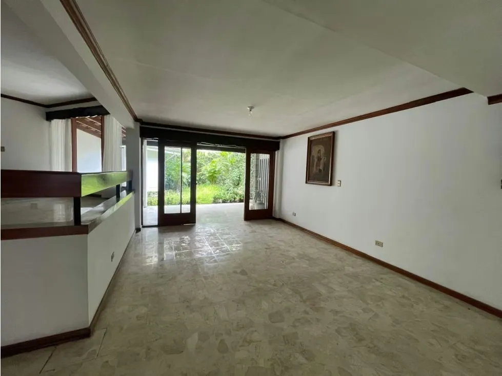 Amplia casa en condominio en venta – Zona Este, Barrio dent, photo 5