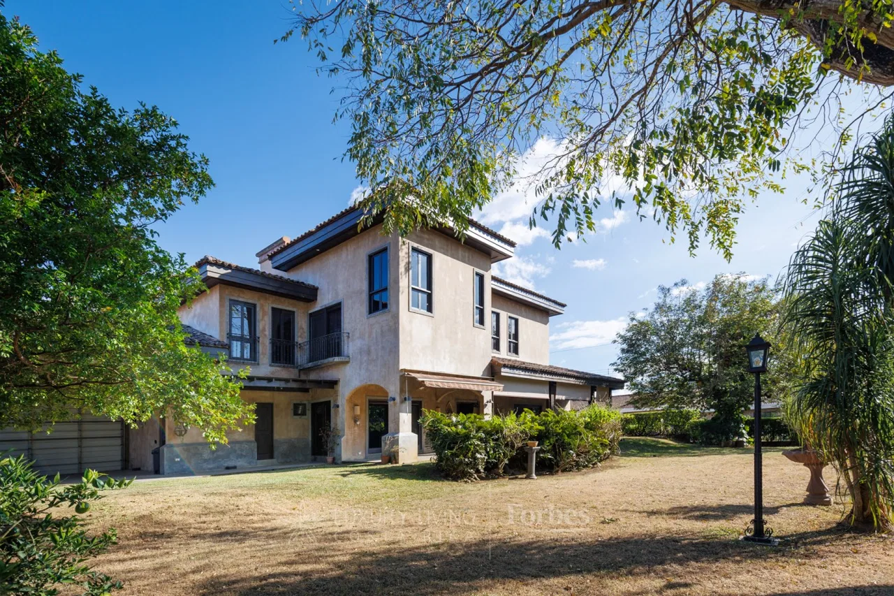 Tuscan Style Luxury Residence for sale, Ciudad Hacienda Los Reyes