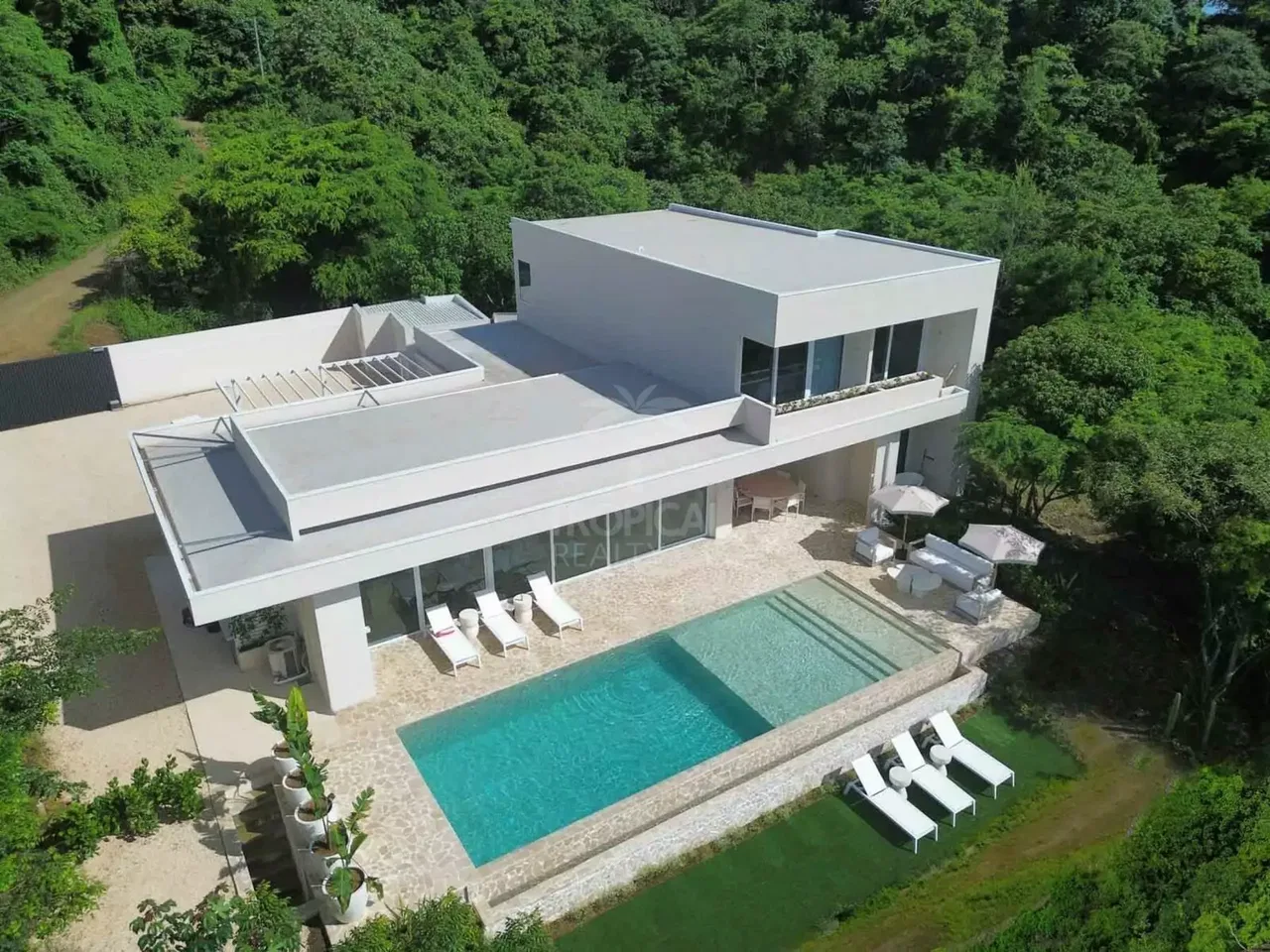 Luxury Ocean View Villa for Sale in Pacific Heights, Potrero with Award-Winning Architecture