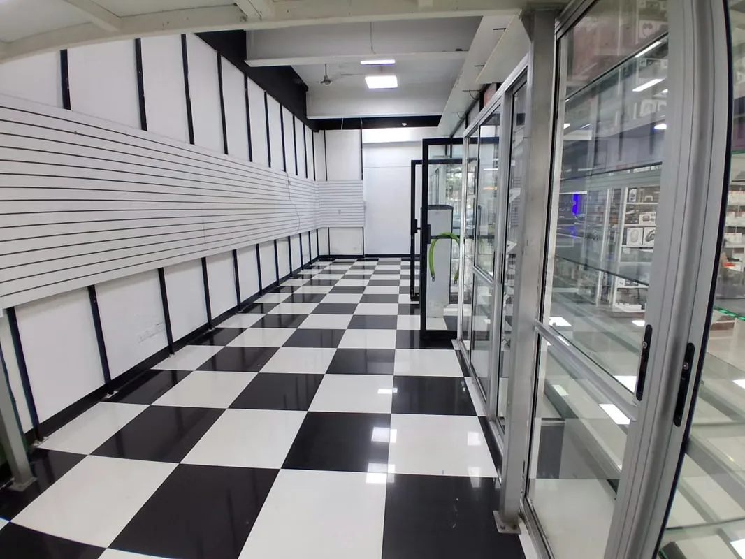 RETAIL SPACE FOR RENT – SAN JOSÉ, ROHRMOSER, 51 m², photo 9