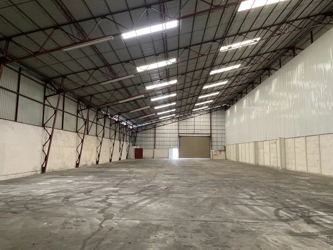 WAREHOUSE AVAILABLE IN TIBAS 1,100 m2 and 1,244 m2 LIGHT INDUSTRIAL AND COMMERCIAL USE-AVAILABLE IN OCTOBER-