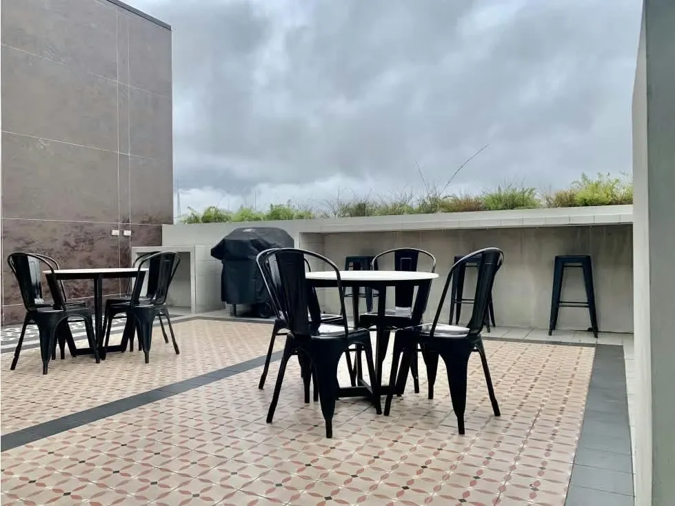 Acogedor apartamento en el céntrico Barrio Escalante, con estratégica ubicación en las cercanías de San Jose, San Pedro, de todo tipo de comercio y en la reconocida zona ..., photo 2