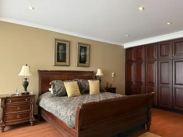 Este exclusivo apartamento en venta en San Rafael de Escazú se distingue por sus acabados de lujo y su ubicación privilegiada. La propiedad se encuentra en una zona tranquila, con ..., photo 12