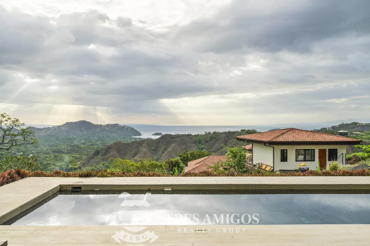 CASA ALTO VERDE Ladera del Mar Lot 10 RR, photo 6