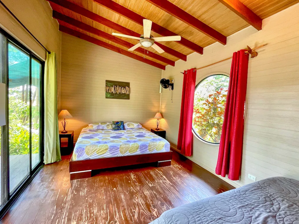 RENTAL VILLAS AND MAIN HOUSE WITH OCEAN AND MOUNTAIN VIEWS IN UVITA, photo 19