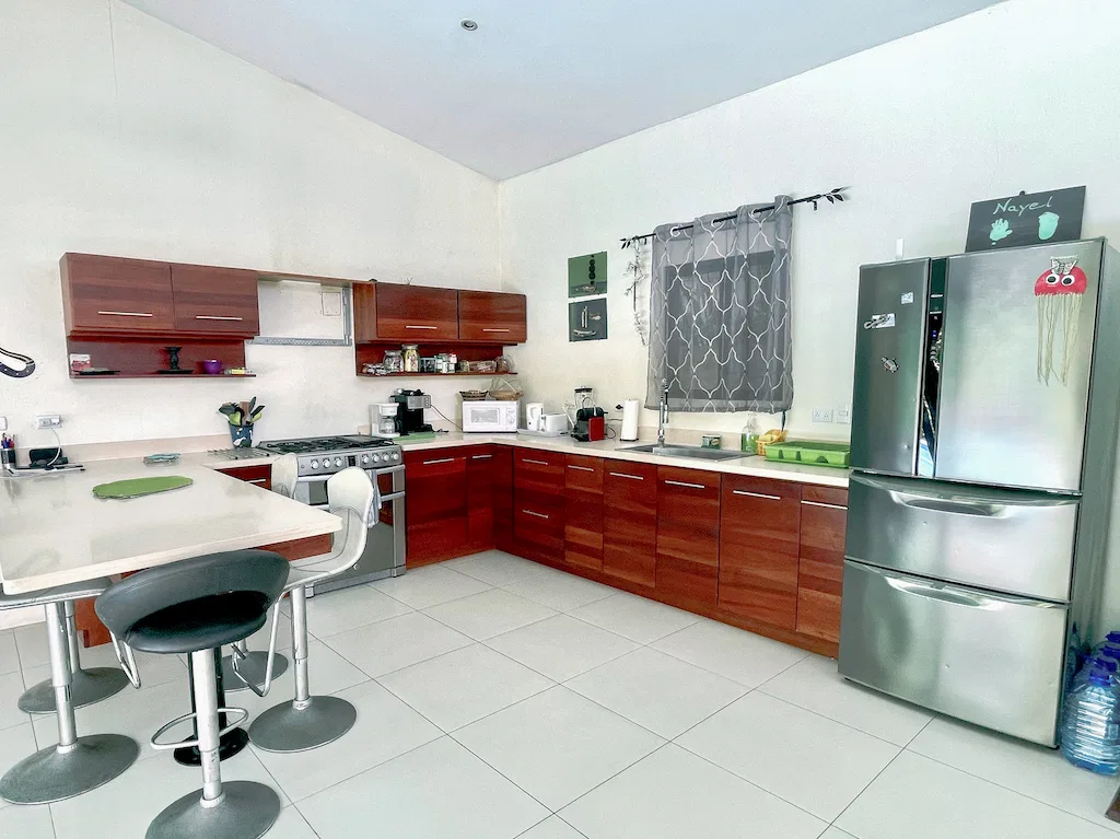 RENTAL VILLAS AND MAIN HOUSE WITH OCEAN AND MOUNTAIN VIEWS IN UVITA, photo 22