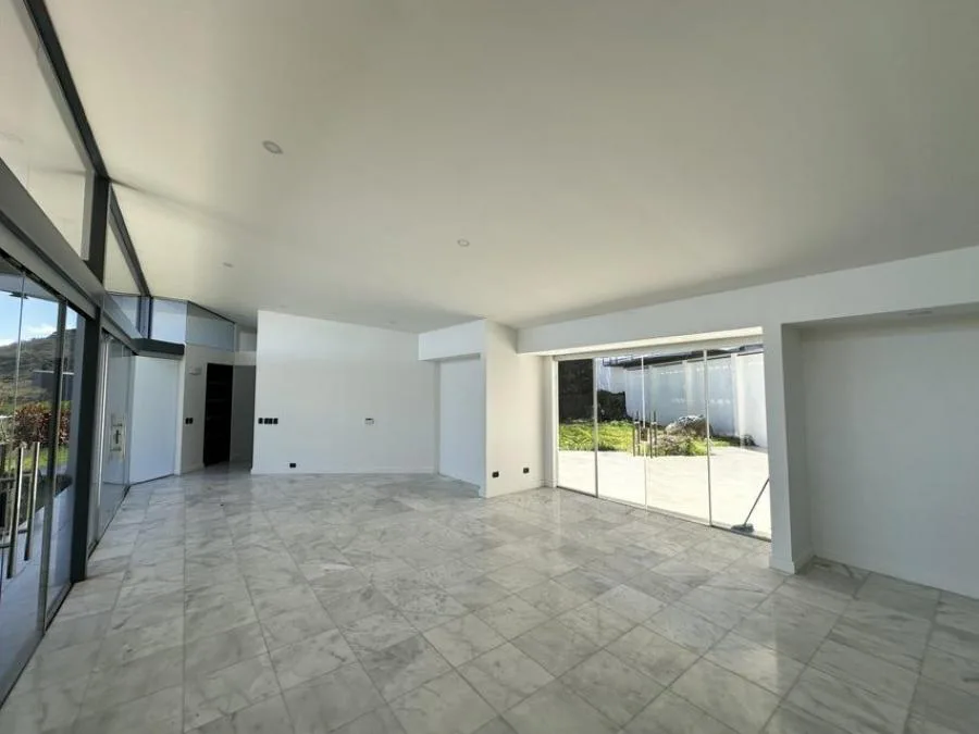 Venta de Casa en Piedades, Santa Ana. MLS 25-1146 (JA) - Venta en Santa Ana, photo 11