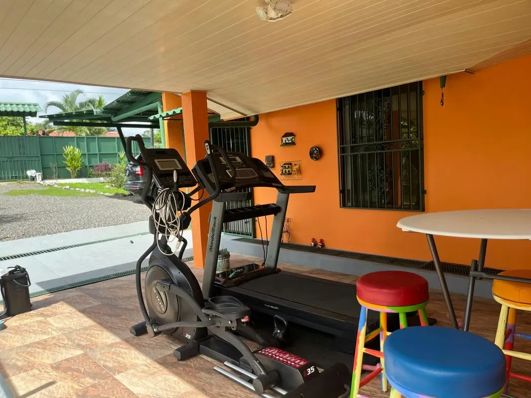 A gorgeous property with a beautiful house featuring 3 bedrooms and 2 bathrooms, located just 20 minutes from La Fortuna. The lot measures 627 m² (0.15 acres) and the construction is ..., photo 12