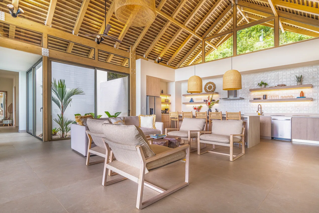 Luxury Costa Rica Compound Minutes from Dominical and Hidden Beaches, photo 6