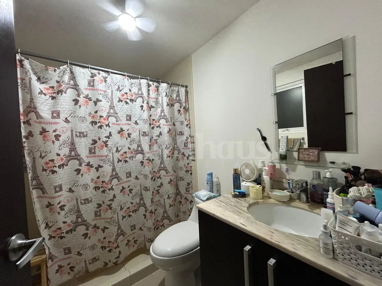Se vende apartamento en primera planta con terraza. Cuenta con 101 metros cuadrados distribuidos en cocina, sala y comedor integrado., photo 9