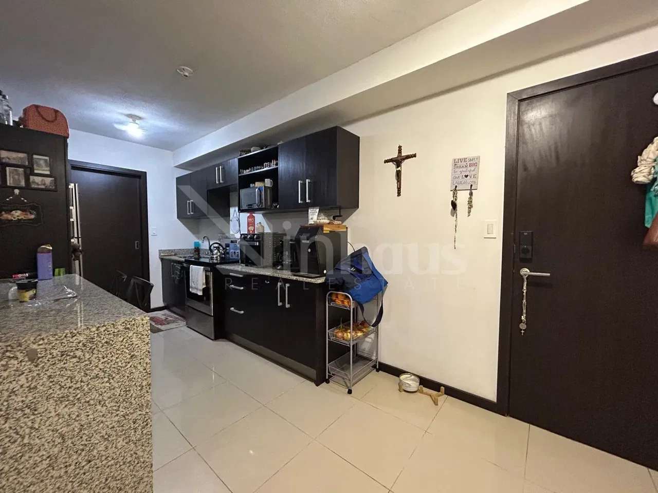 Se vende apartamento en primera planta con terraza. Cuenta con 101 metros cuadrados distribuidos en cocina, sala y comedor integrado., photo 10