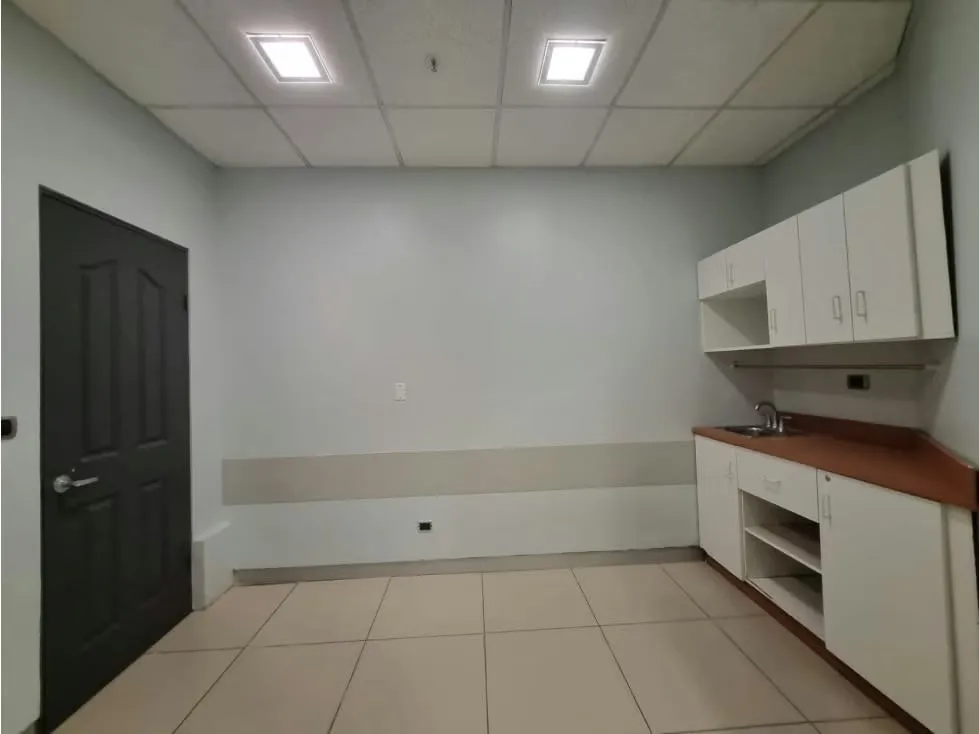 ¿Buscas el lugar ideal para hacer crecer tu negocio? Disponibles modernos locales comerciales en alquiler ubicados ..., photo 4