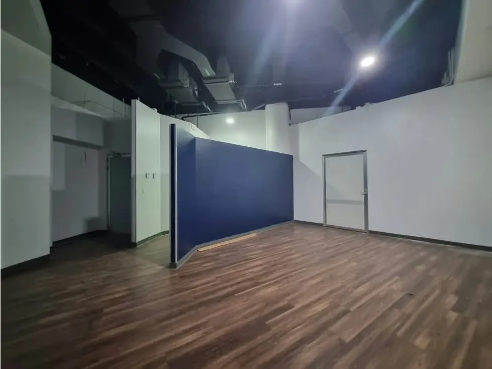 ¿Buscas el lugar ideal para hacer crecer tu negocio? Disponibles modernos locales comerciales en alquiler ubicados ..., photo 9