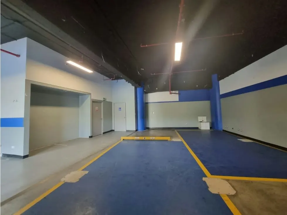 ¿Buscas el lugar ideal para hacer crecer tu negocio? Disponibles modernos locales comerciales en alquiler ubicados ..., photo 10