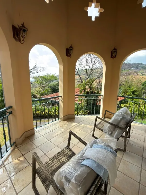 House with a nice garden for sale, photo 10