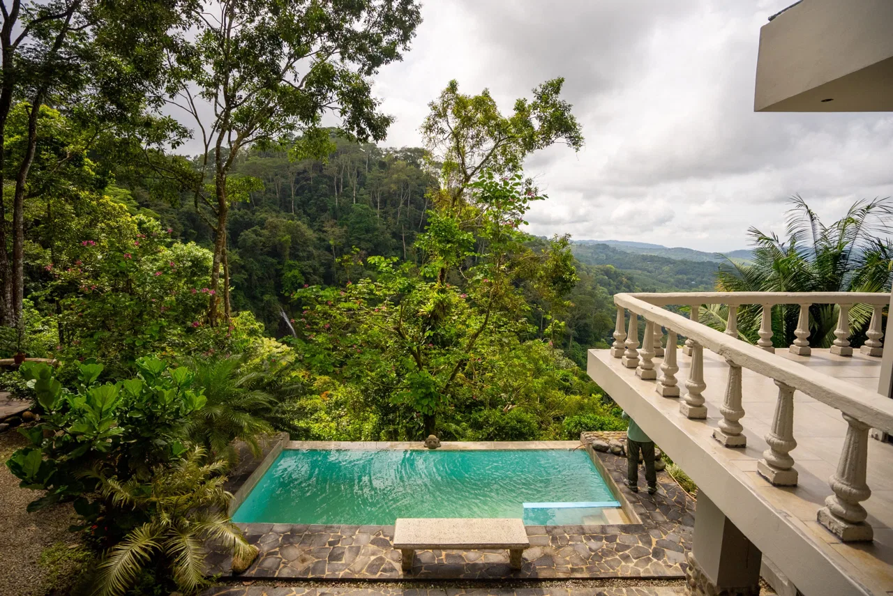 LUXURIOUS RETREAT WITH LARGE WATERFALL ON THE PROPERTY AND EXPANSIVE OCEAN VIEW – 12 ACRES