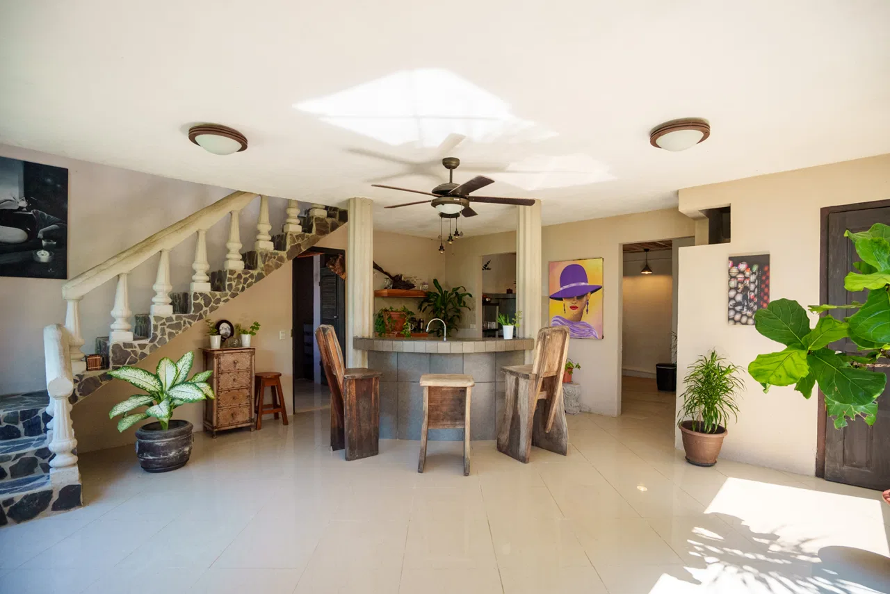 LUXURIOUS RETREAT WITH LARGE WATERFALL ON THE PROPERTY AND EXPANSIVE OCEAN VIEW – 12 ACRES, photo 14