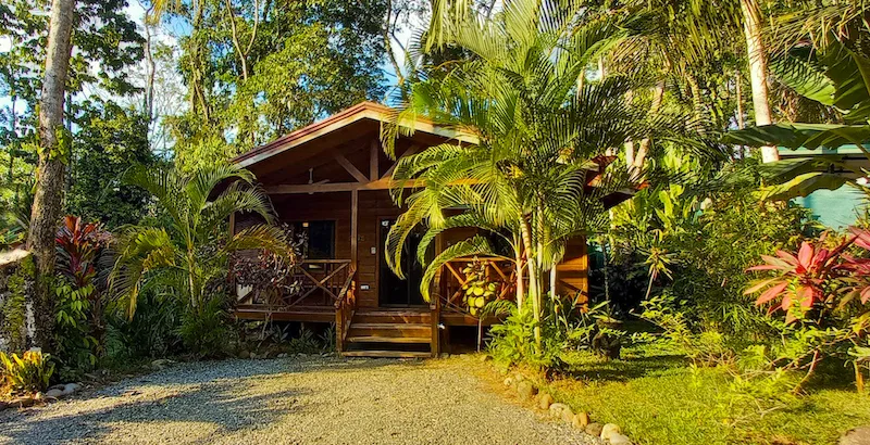 8 BEAUTIFUL CABINAS WITH POOL IN UVITA – 1.82 Acre, photo 3