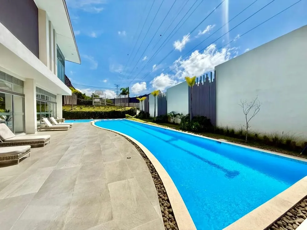Aquí tienes la traducción profesional al inglés, optimizada para resaltar las amenidades de lujo de este condominio:, photo 12