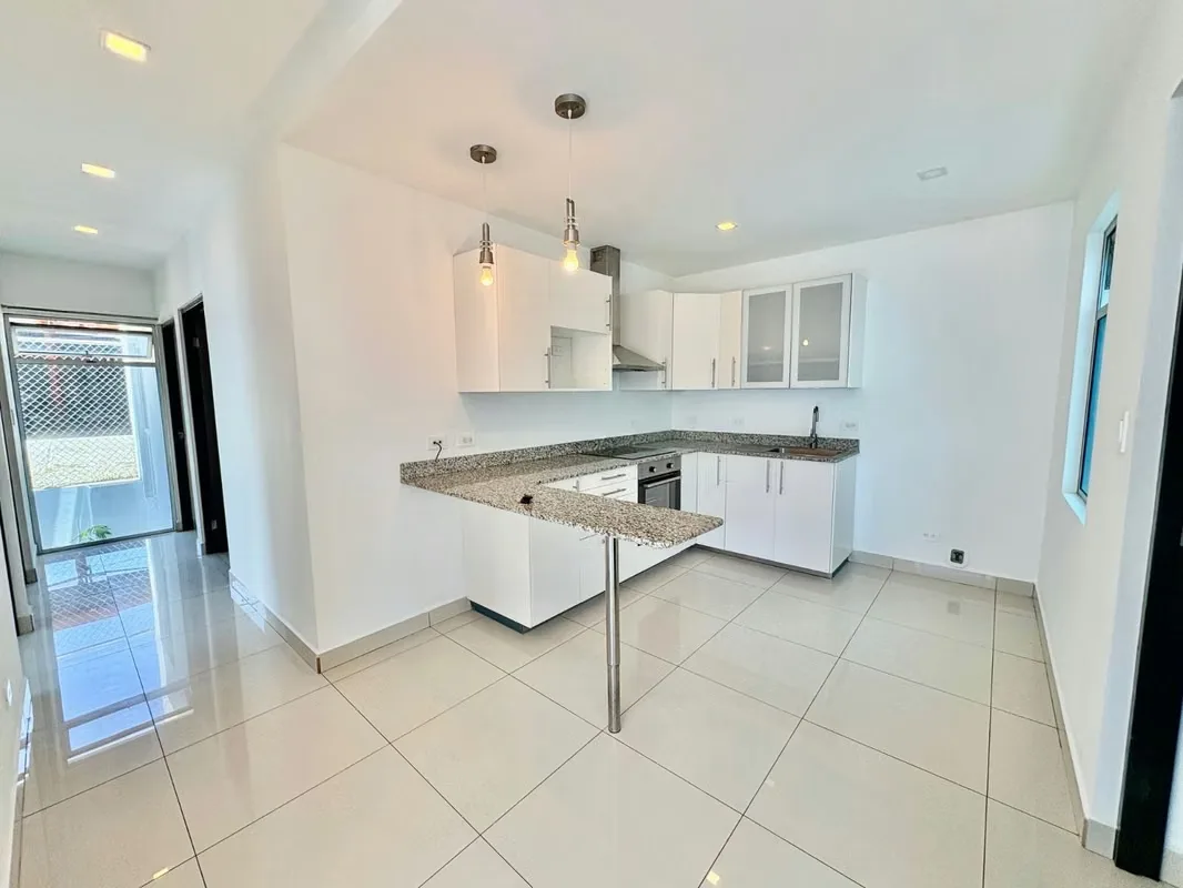 ESCAZU! LOVELY 3 LEVEL TOWHOUSE FOR RENT WITH KITCHEN APPLIANCES, photo 5