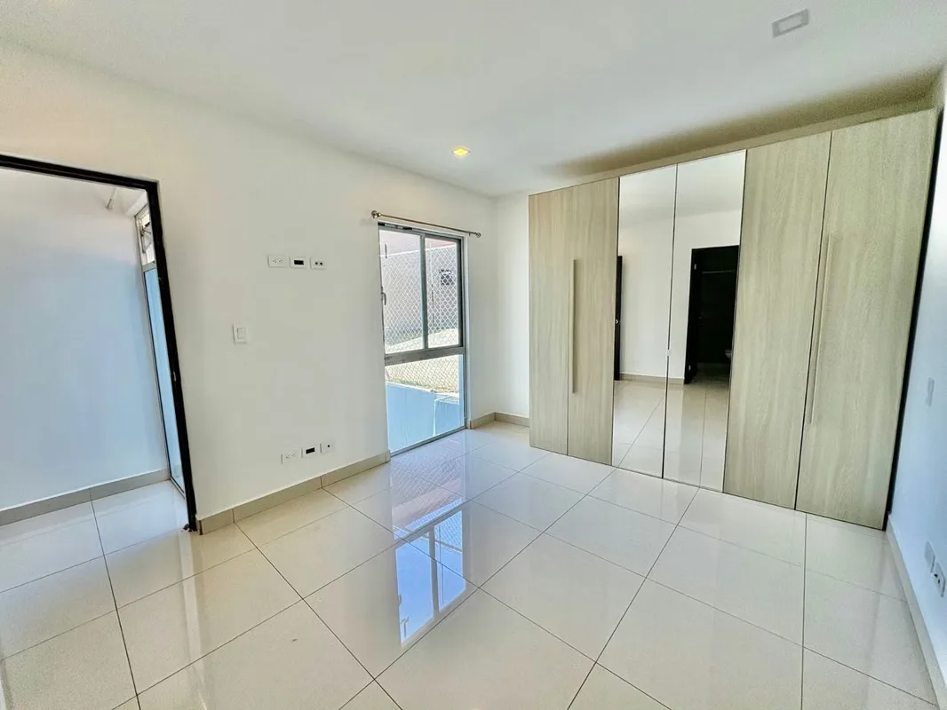 ESCAZU! LOVELY 3 LEVEL TOWHOUSE FOR RENT WITH KITCHEN APPLIANCES, photo 10