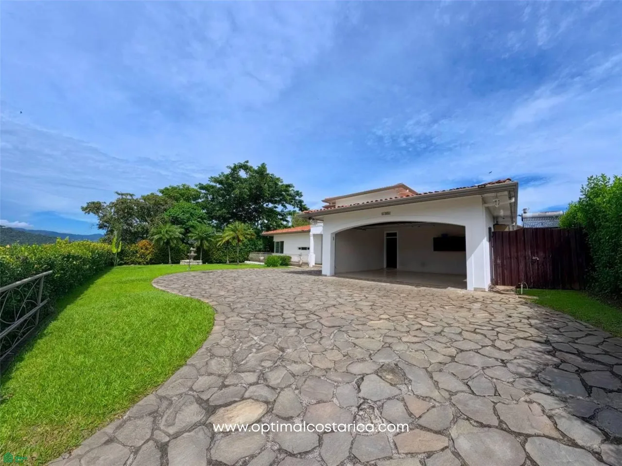 Casa Solara en Hacienda Los Reyes – Donde convergen los mejores estilos de vida de Costa Rica.