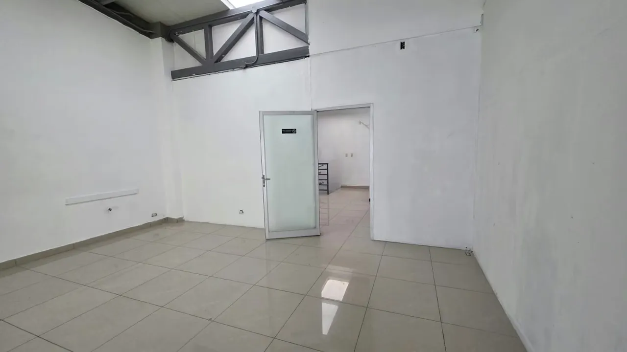 Alquiler de local comercial de 225 metros cuadrados distribuidos en 2 pisos., photo 9