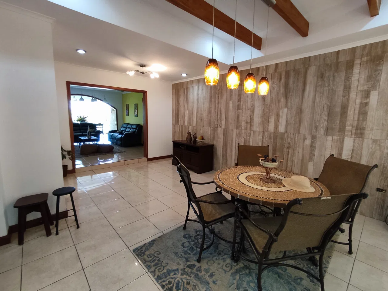 Sophisticated 2-Bedroom Home Near Atenas and Route 27, photo 10
