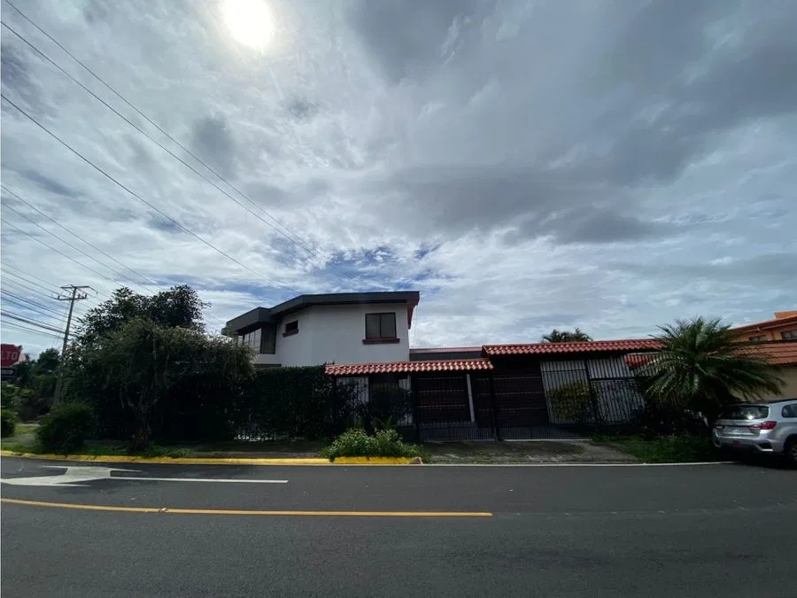 Propiedad Uso de suelo Mixto en Barva