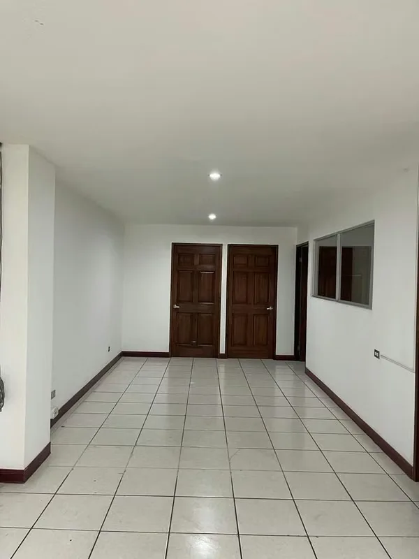 Office for rent in Centro Colon. ID 41821