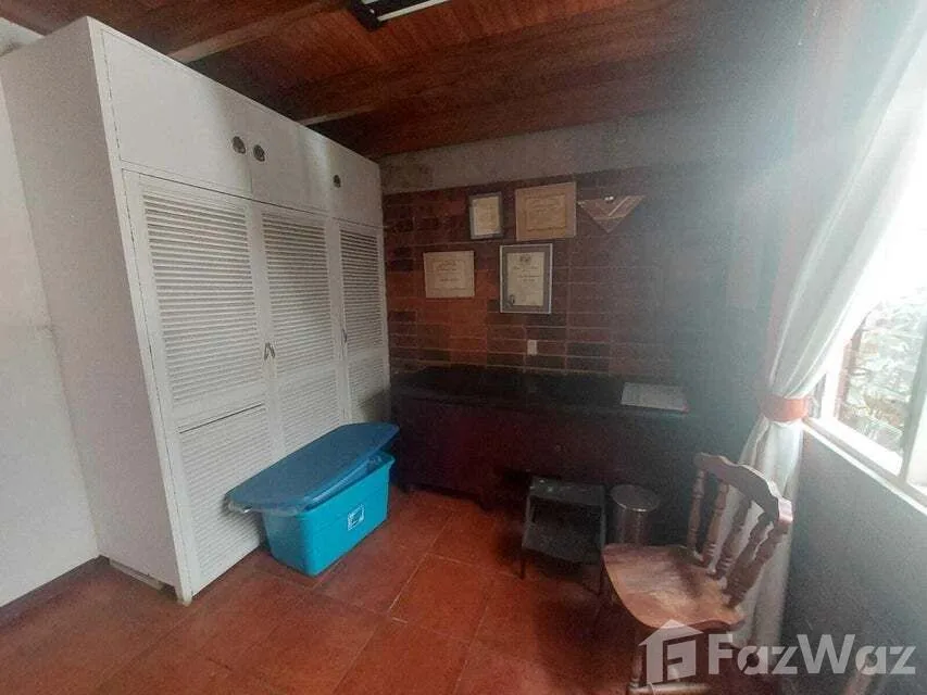 5 Bedroom House for Sale at Goicochea for $325,000, photo 8