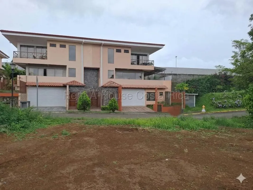 ¡Construí el hogar de tus sueños en un entorno rodeado de naturaleza! Este lote de 384 m², ubicado en un residencial de Mata de Plátano, ofrece un ambiente de clima fresco de ..., photo 9