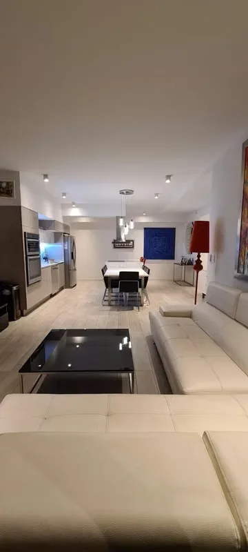 APARTAMENTO DE LUJO 100% AMUEBLADO EN ALQUILER – ROHRMOSER, photo 3